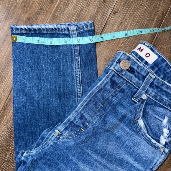 AMO Babe Straight Leg Jeans 27 Button Fly Whiskers Mid Rise - Picture 2 of 10
